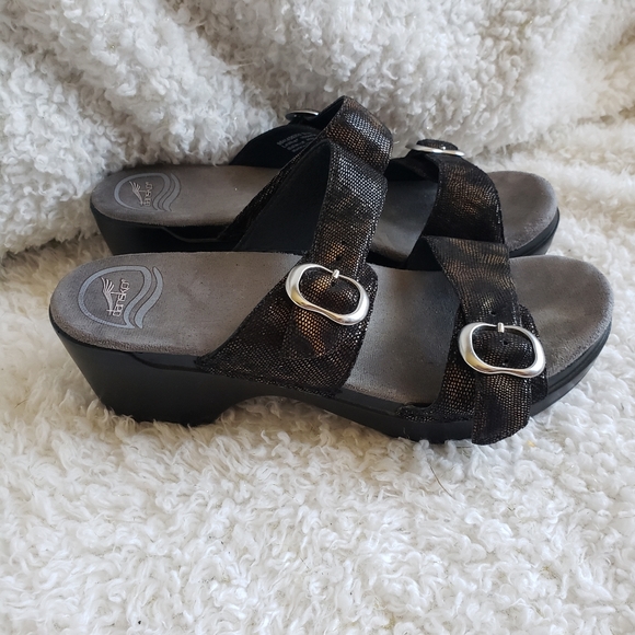 dansko jen sandal